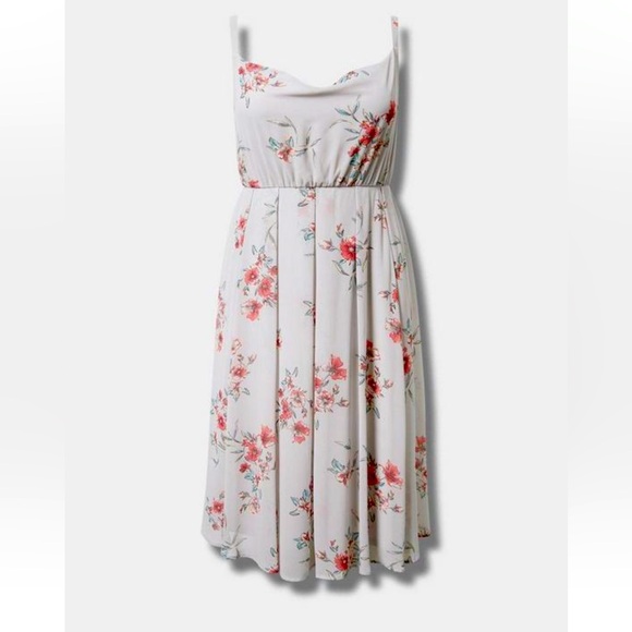 Torrid Maxi Chiffon Cowl Neck Pleated Dress - Picture 4 of 4